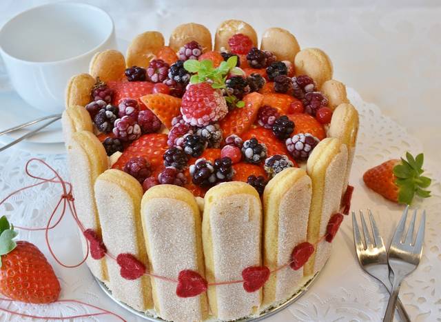 子供のお誕生日ケーキレシピ16選♡簡単で美味しい♪パーティーを盛り上げる可愛いグッズも！