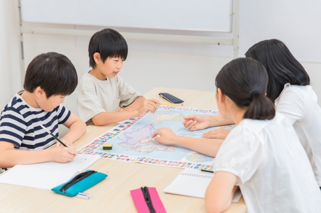 学童って何?民間学童と公立学童の比較